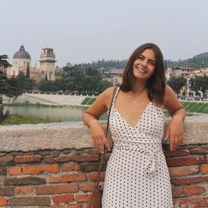 Meet your Posher, Anna